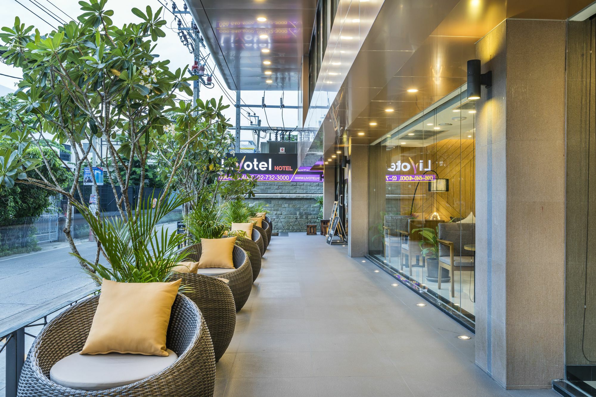 Livotel Hotel Hua Mak Bangkok Exterior foto